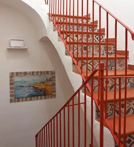 Center Little - 5 - אלגהרו